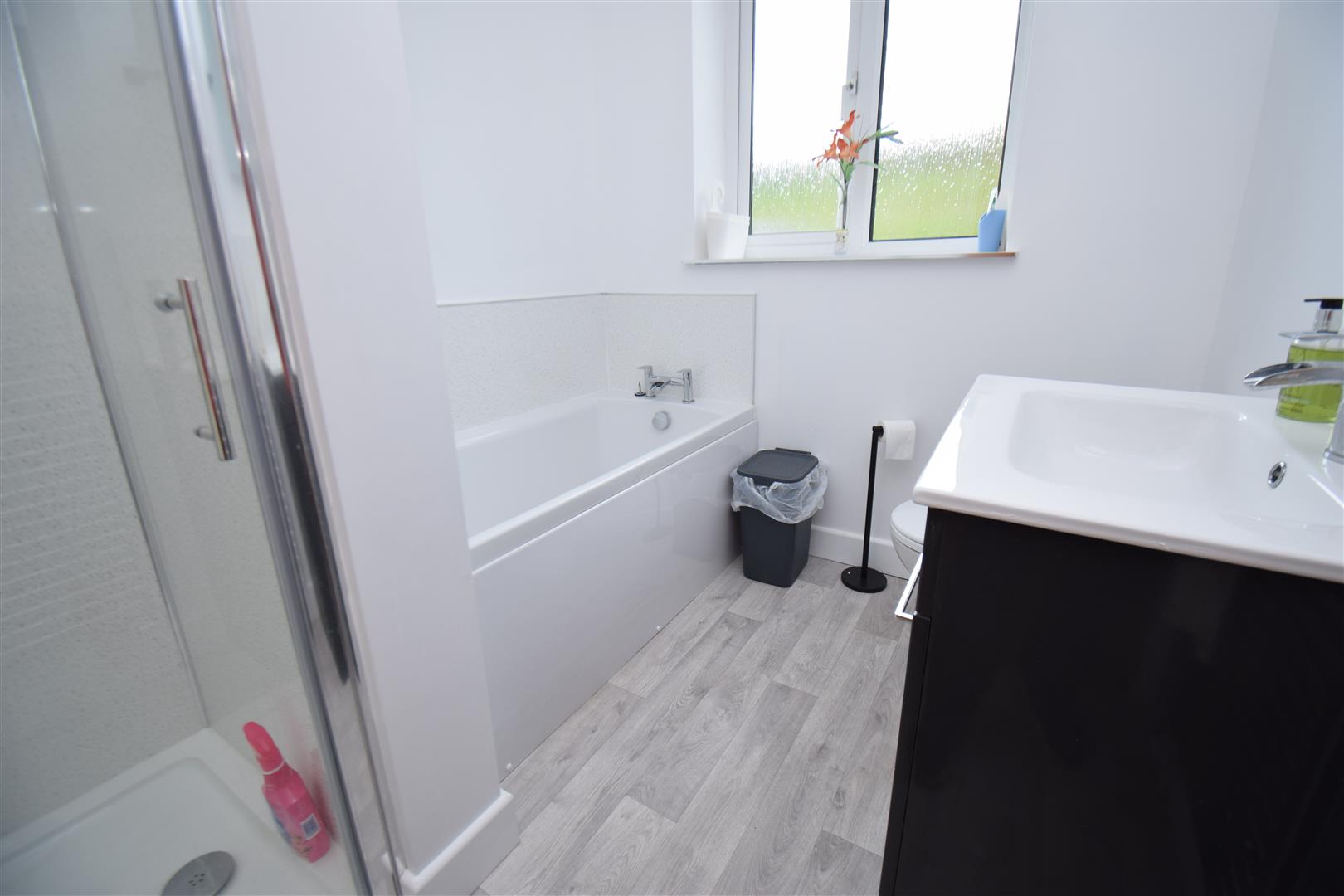 Bathroom.JPG